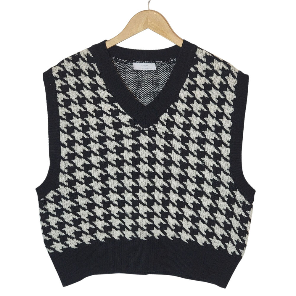 Oak + Fort Herringbone Sweater Vest Knit Black White V-Neck Minimalist S